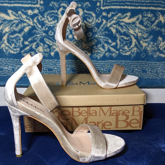 NIB Taupe High Heels Velvet W/ Ankle Straps - Picture 4 of 8